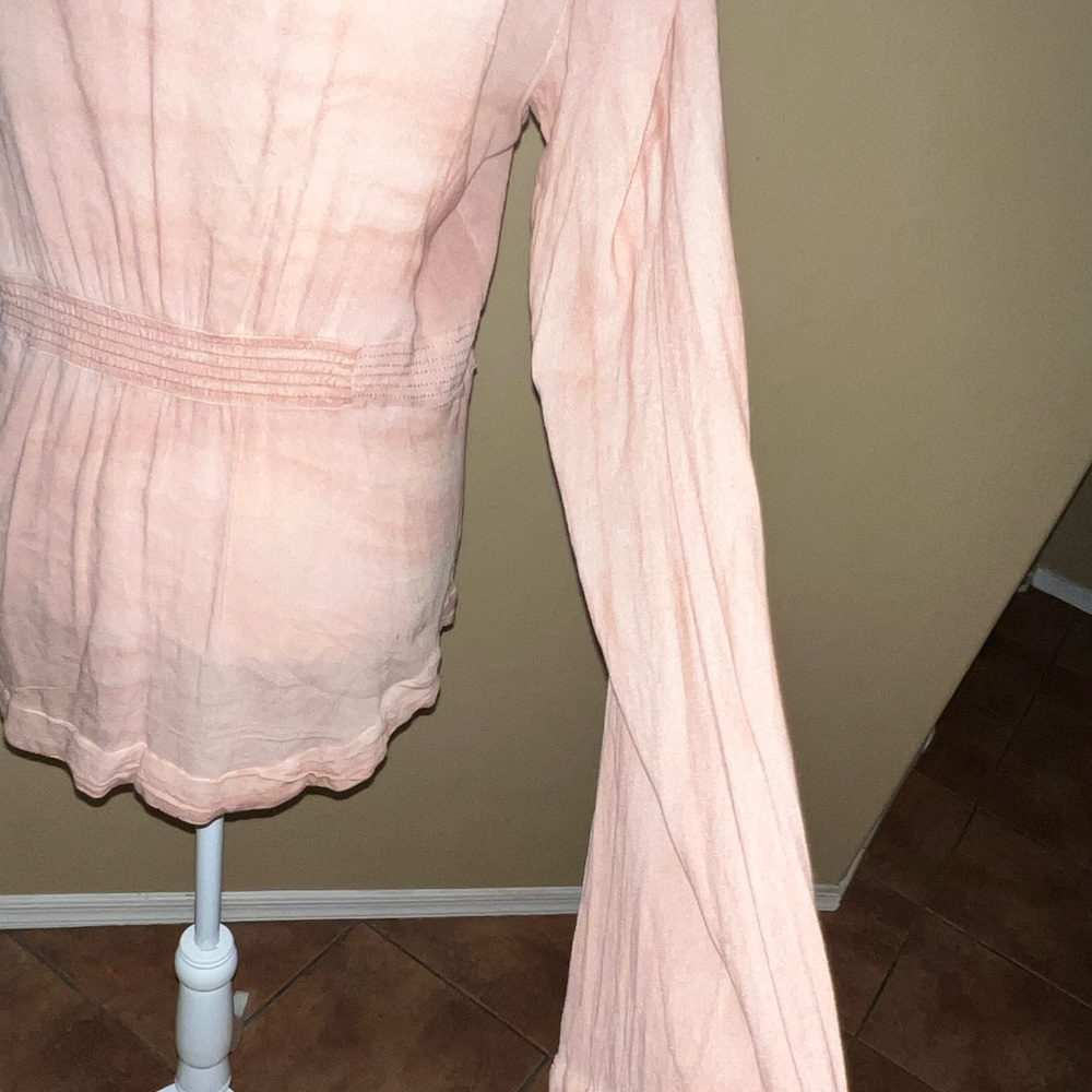 Free People Bell Sleeve Peasant Blouse Size Large - Picture 7 of 10